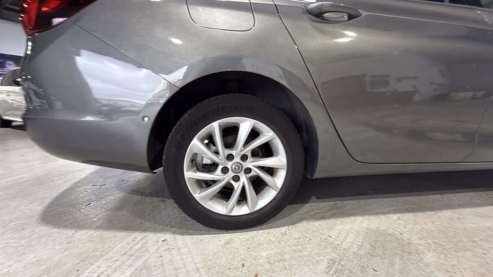 https://cdn-flexicar.caraffinity.it/public_appraisal_images_pro/images/stock/151855/NunpEvsoCR__Focus Shoot_17_Focus Shoot_9919kyv_2ad7354b06b845059cbdd1b4acf312ff_Miscellaneous_17.jpeg.jpg
